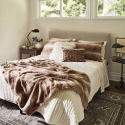 Londonberry Turned Metal Accent Table Black - Threshold 18 Londonberry Turned Metal Accent Table Black - Threshold -Furniture Sales Store GUEST 44ede14b fd70 499f 8598 6900caa64fb1